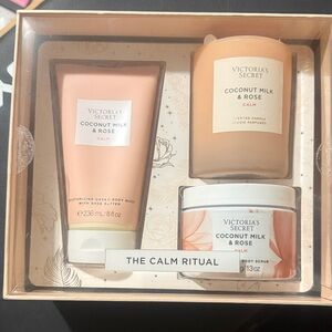 Victoria's Secret Coconut Milk & Rose Body Wash Set